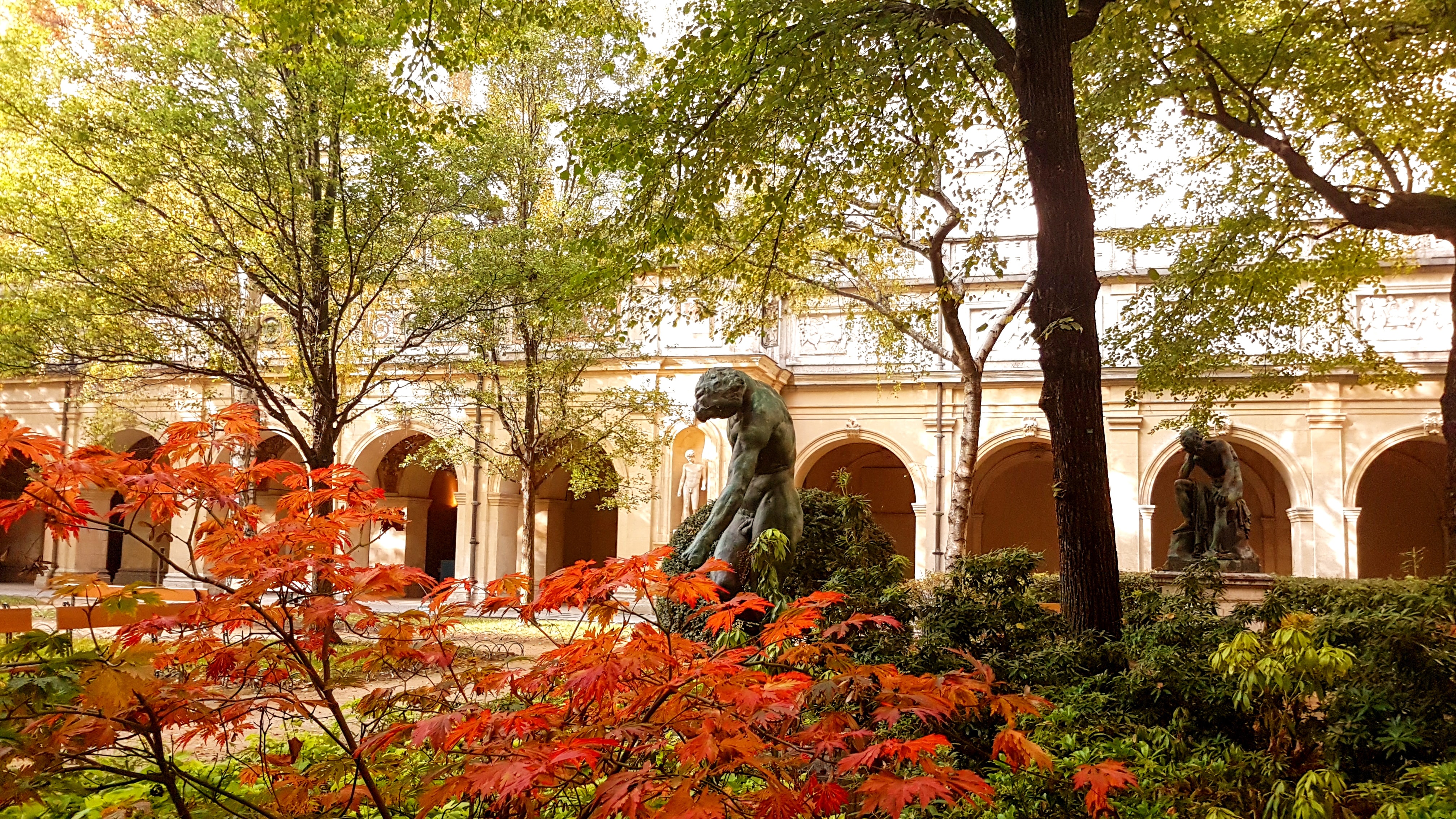 Musée de beaux arts Lyon - Emmanuel Martin on Unsplash